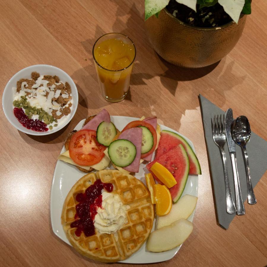Hotell Toppen 斯图吕曼 外观 照片